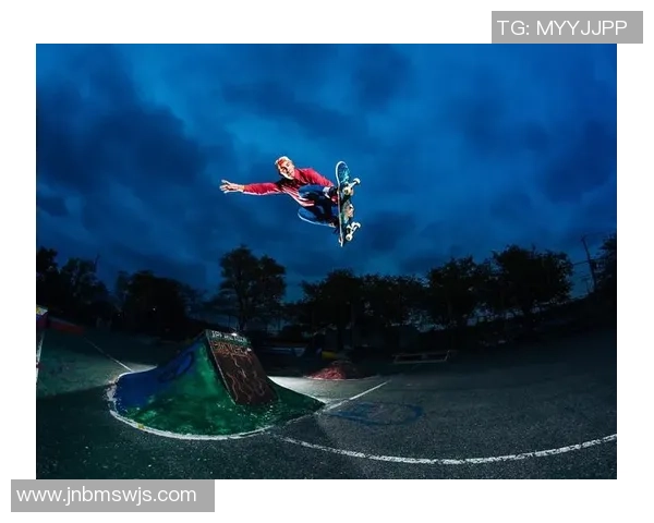 成都滑板队勇闯极限运动联赛的奋斗与荣耀之路